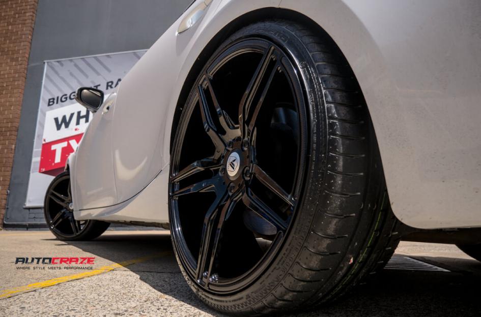 LEXUS-IS350-ABL12-GLOSS-BLACK